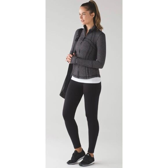 Lululemon Define Jacket
Heathered Herringbone Black  Size 10 - Picture 5 of 11